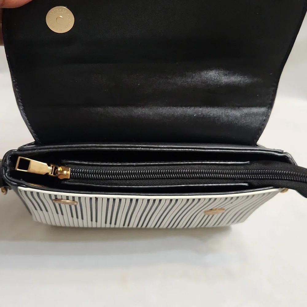 Musical Note Piano Black and White Hand And Shoulder Bag - Picture 12 of 13